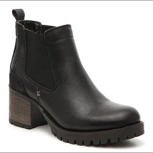 Bull boxer Chelsea Boots